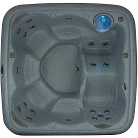 6 person hot tub with lounge seat from Dream Maker Spas