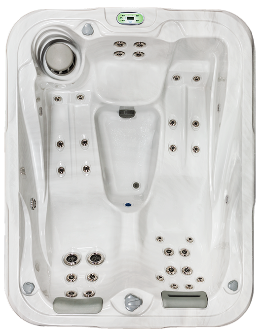 South Seas Deluxe 533DL hot tub with 3 seats, dual lounge seats